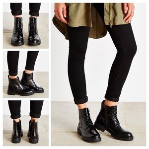 Vagabond Kenova combat boots
